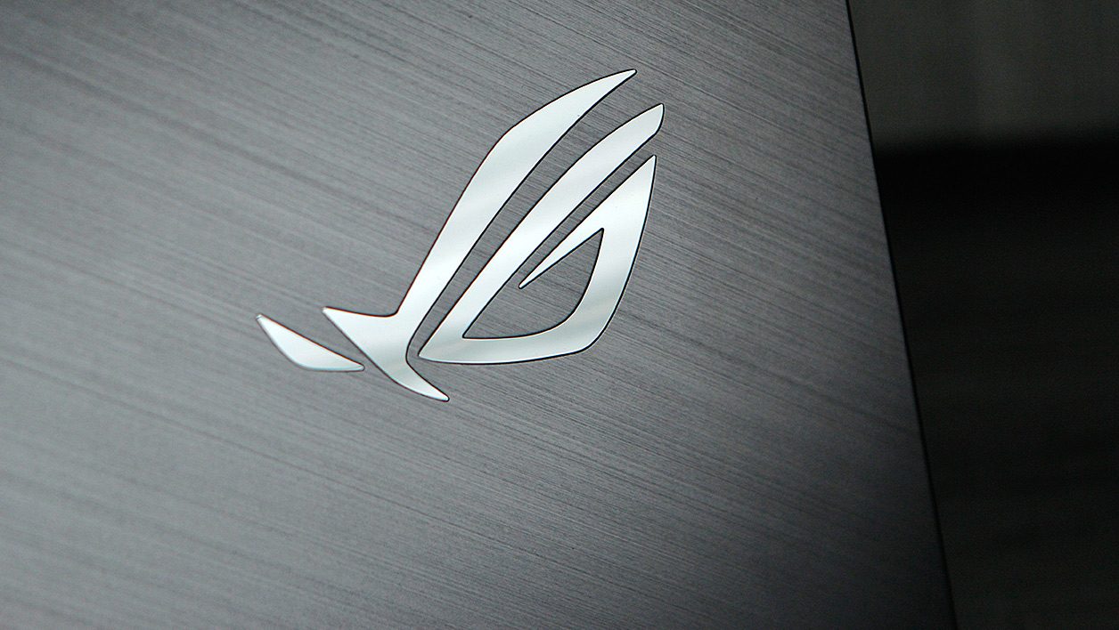 Asus ROG Strix Scar II GL704