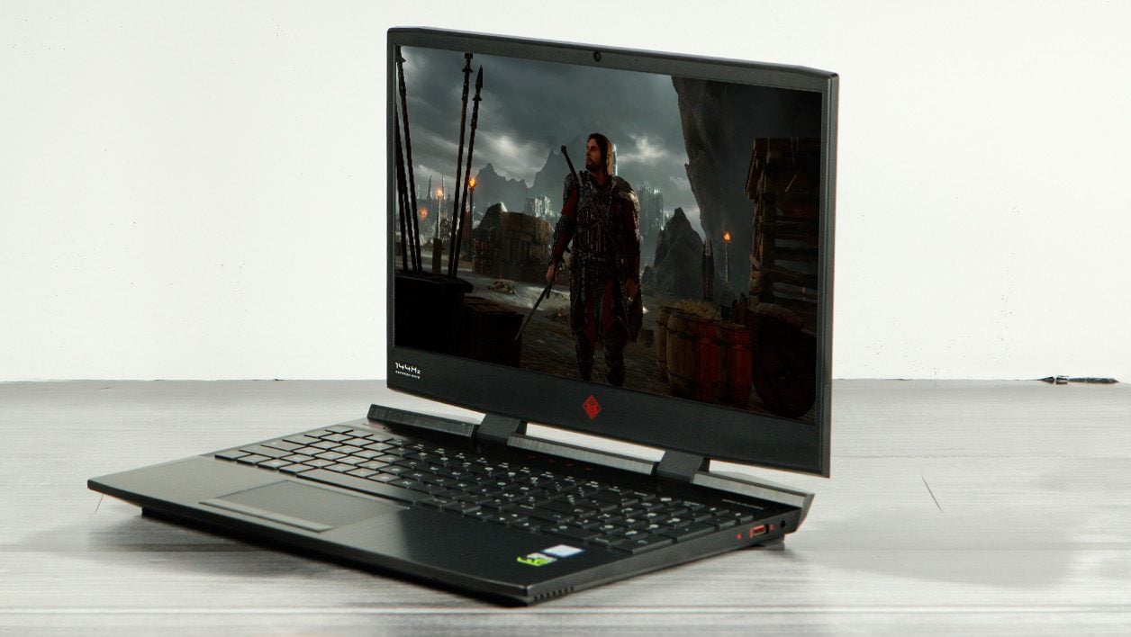 HP-OMEN-15-dc0002nf-3-4.jpg