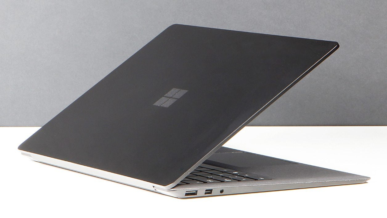 Microsoft-Surface-Laptop-2-3-4-dos.jpg
