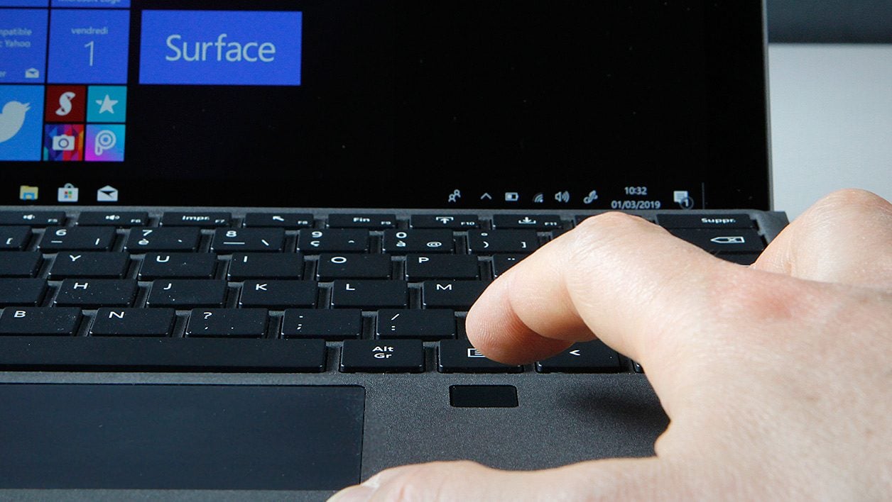 Microsoft---Surface-Pro-6-emp.jpg