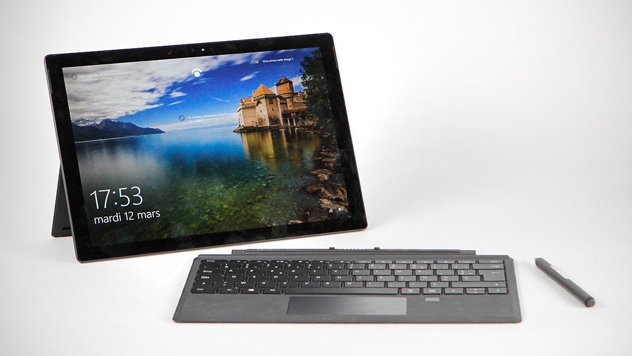 Microsoft---Surface-Pro-spar.jpg