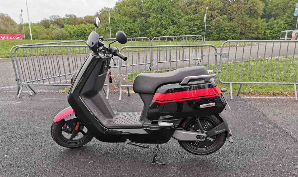 Niu lance un scooter électrique à 100 euros