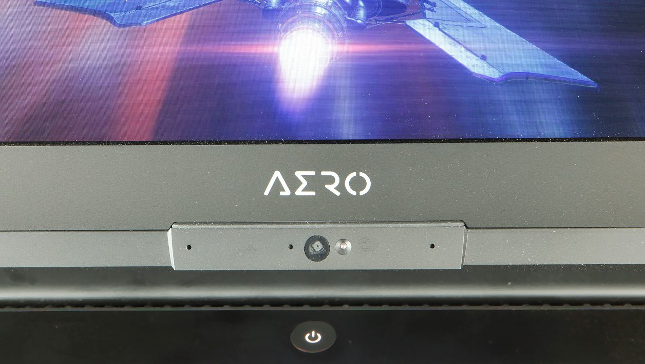 Gigabyte-AERO-15-X9-cam.jpg