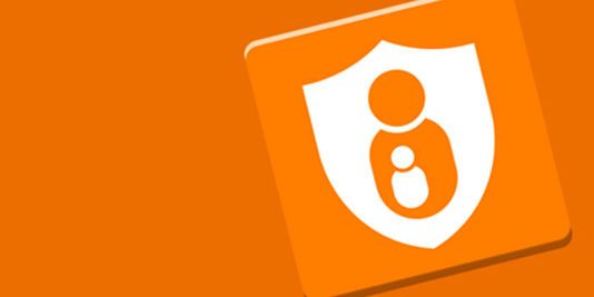 Bouygues Telecom, Orange et SFR proposent des options de contrôle parental mobile.