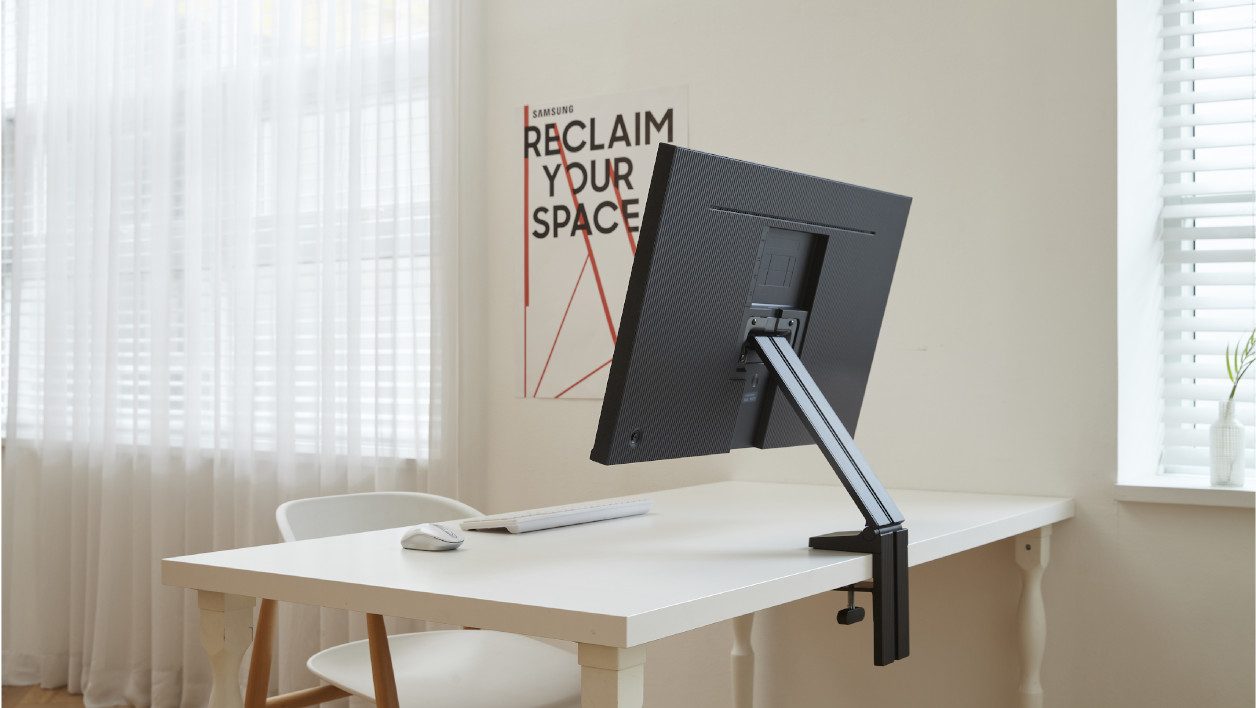 SpaceMonitor3.jpg