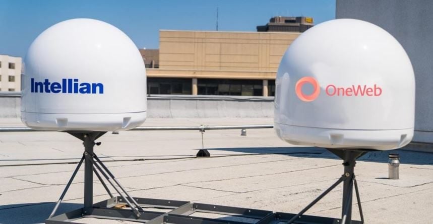 Les antennes de réception au sol.