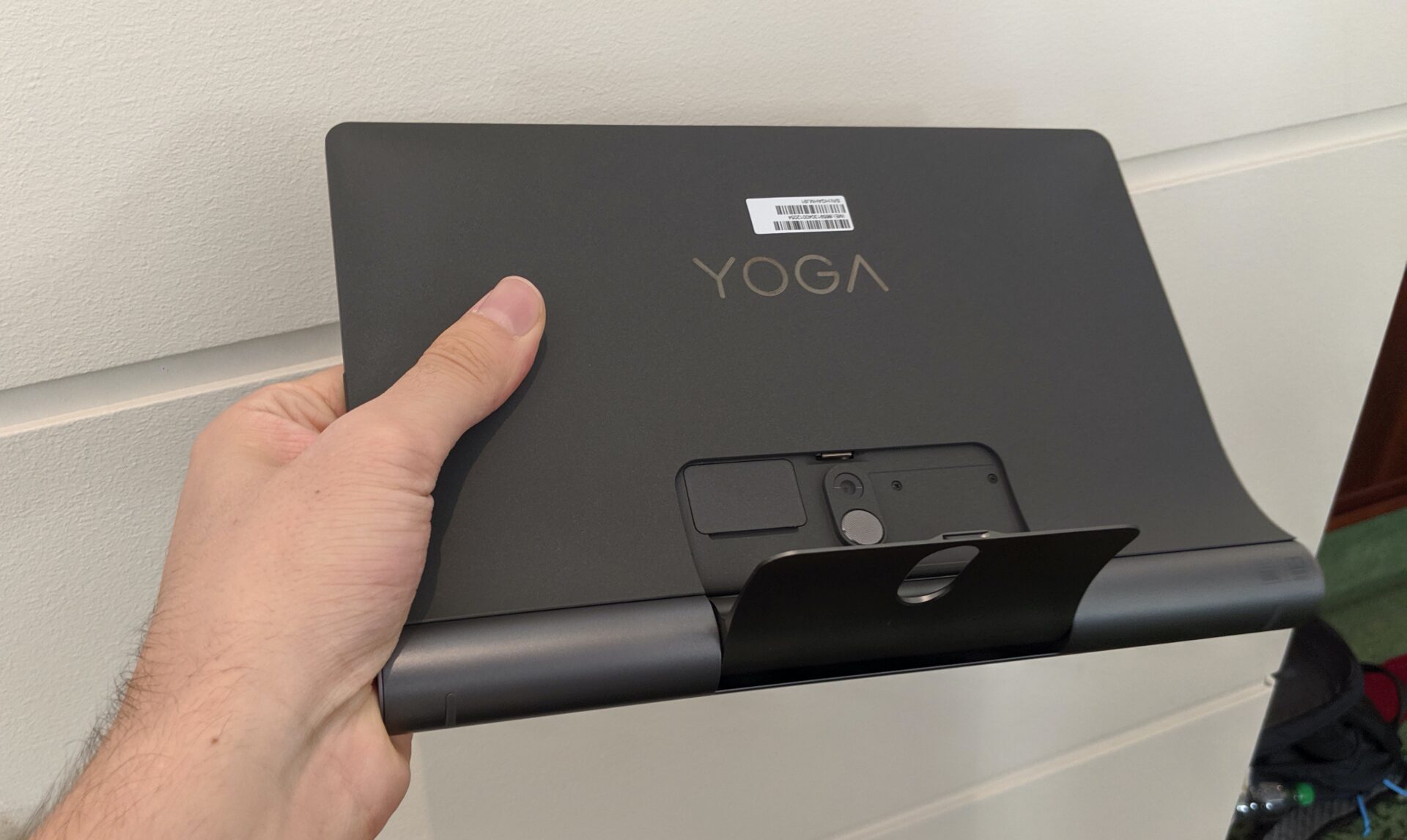 Lenovo Yoga Smart Tab : meilleur prix, test et actualités - Les Numériques