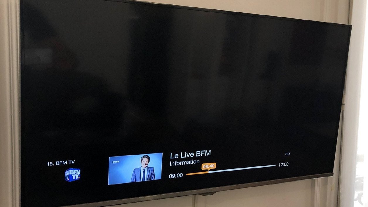 C'est écran noir depuis ce matin pour BFMTV sur les box d'Orange.