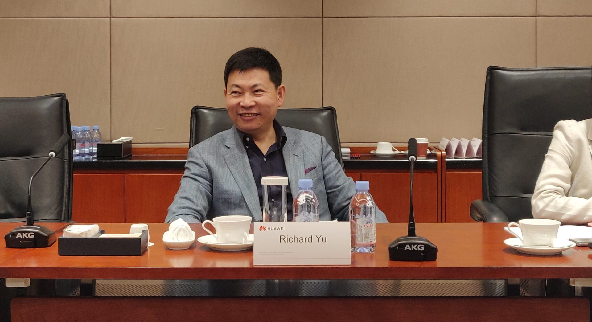 Richard Yu.
