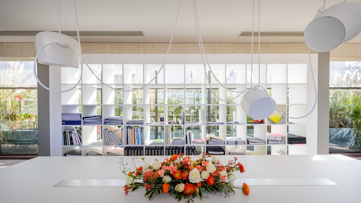 Une salle de réunion du centre de design.