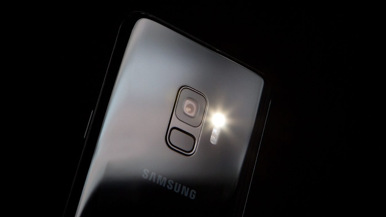 Soldes Samsung Galaxy S9 64 Go noir 2024 au meilleur prix sur