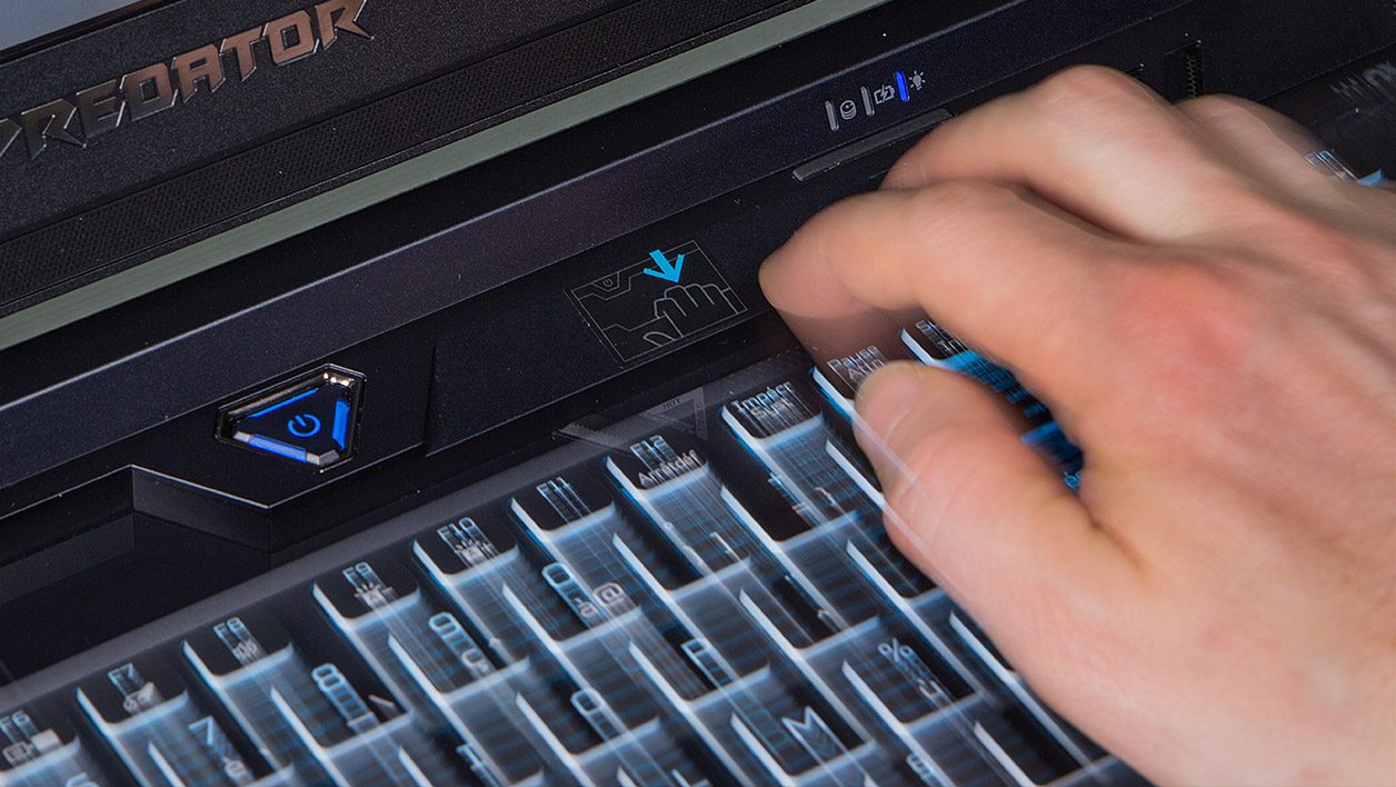 Acer Predator Helios 700