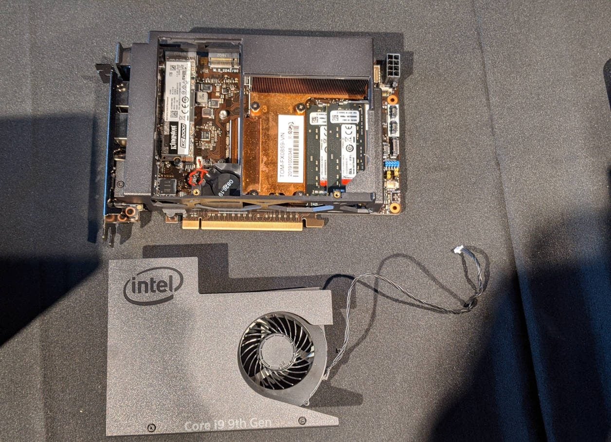 Intel NUC 9 Extreme