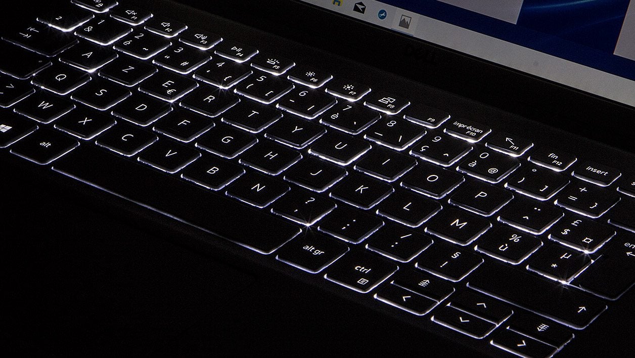 Dell Inspiron 14 Série 7000 (7490)