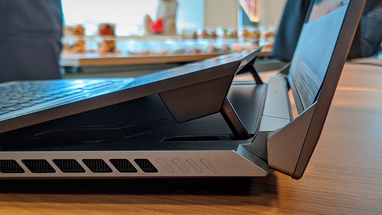 Asus ROG Zephyrus Duo 15