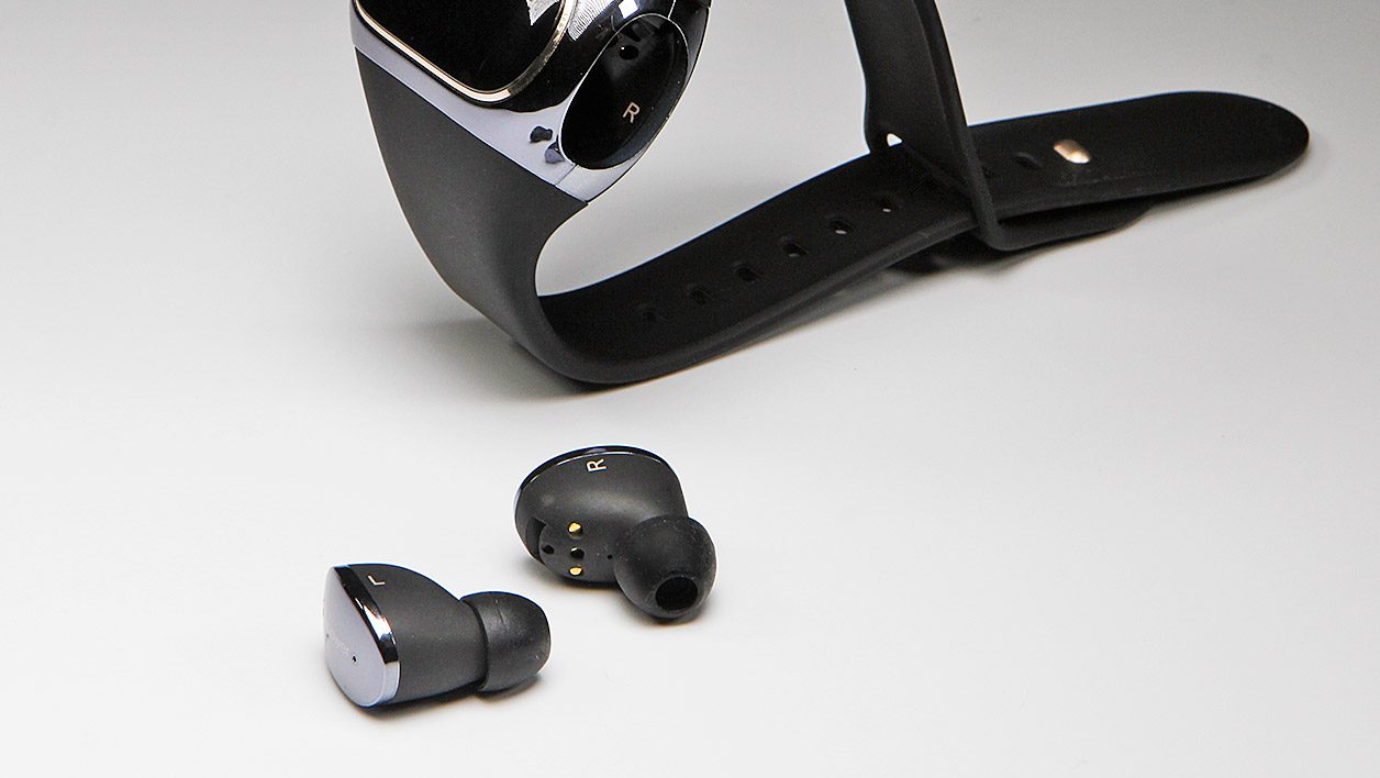 Wearbuds