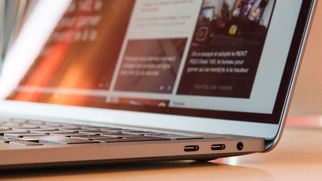 Les deux modèles haut de gamme du MacBook Pro 13" proposent quatre ports Thunderbolt 3 au format USB-C