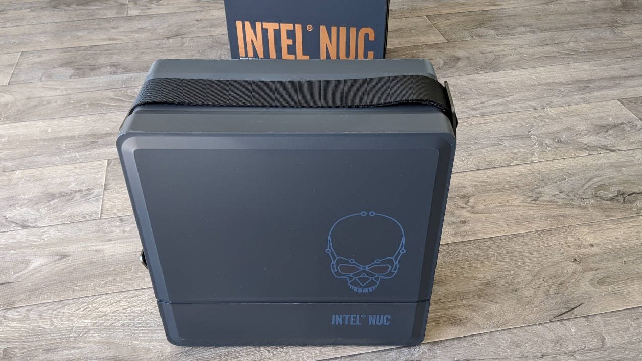 Intel NUC 9 Extreme - NUC9i9QNX