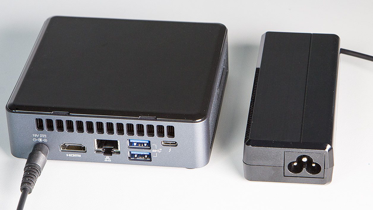 Intel NUC10FNK