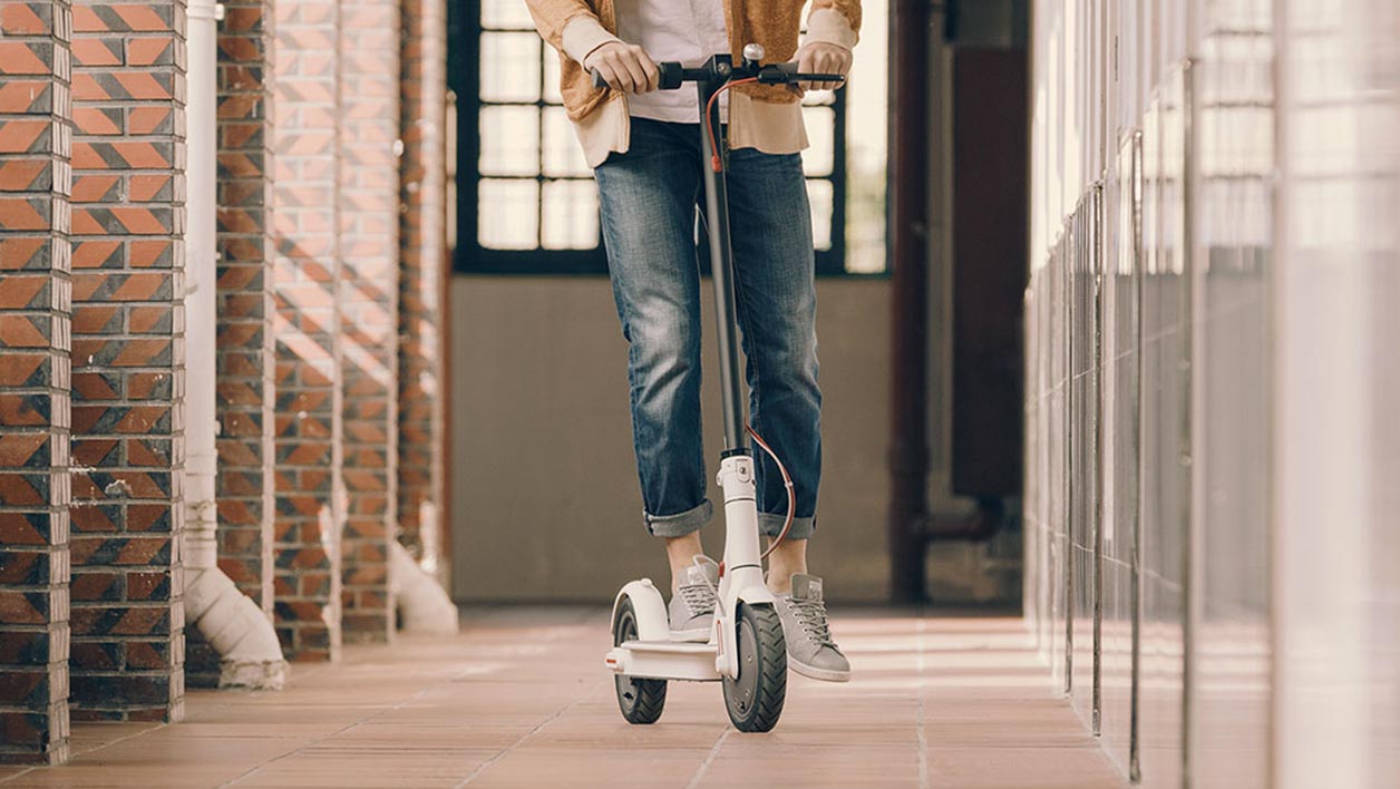 Gearbest : la trottinette Xiaomi Folding Electric Scooter (Youth