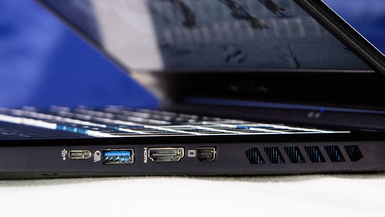 Acer Predator Helios 300 (PH315-53)