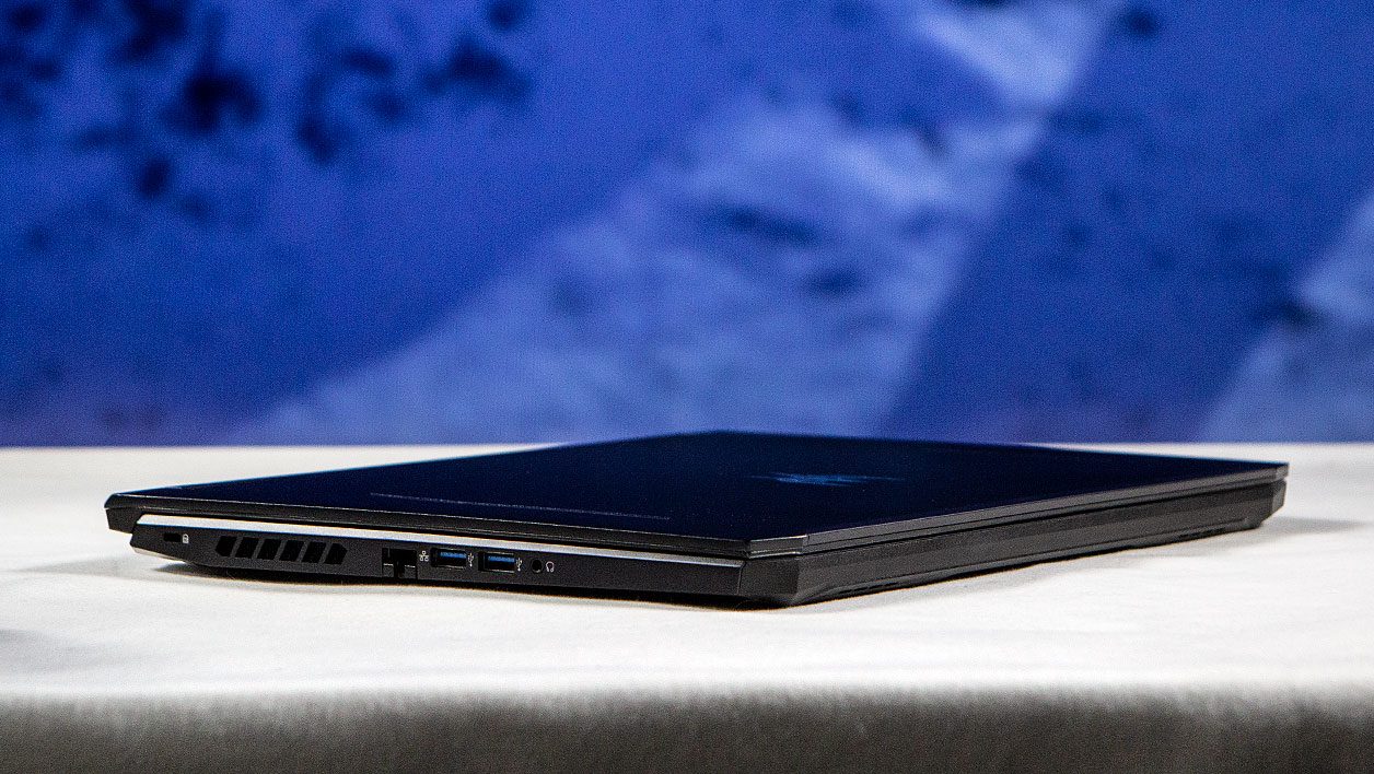 Acer Predator Helios 300 (PH315-53-77N5)