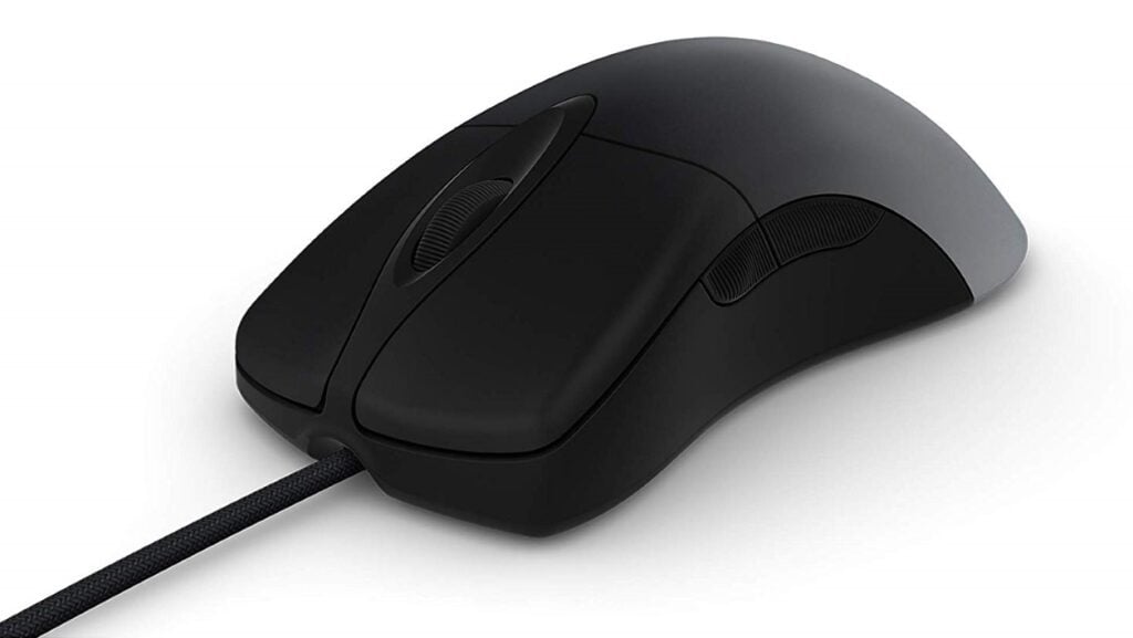 Test : La Logitech G600 met ses vingt boutons au service du jeu en ligne