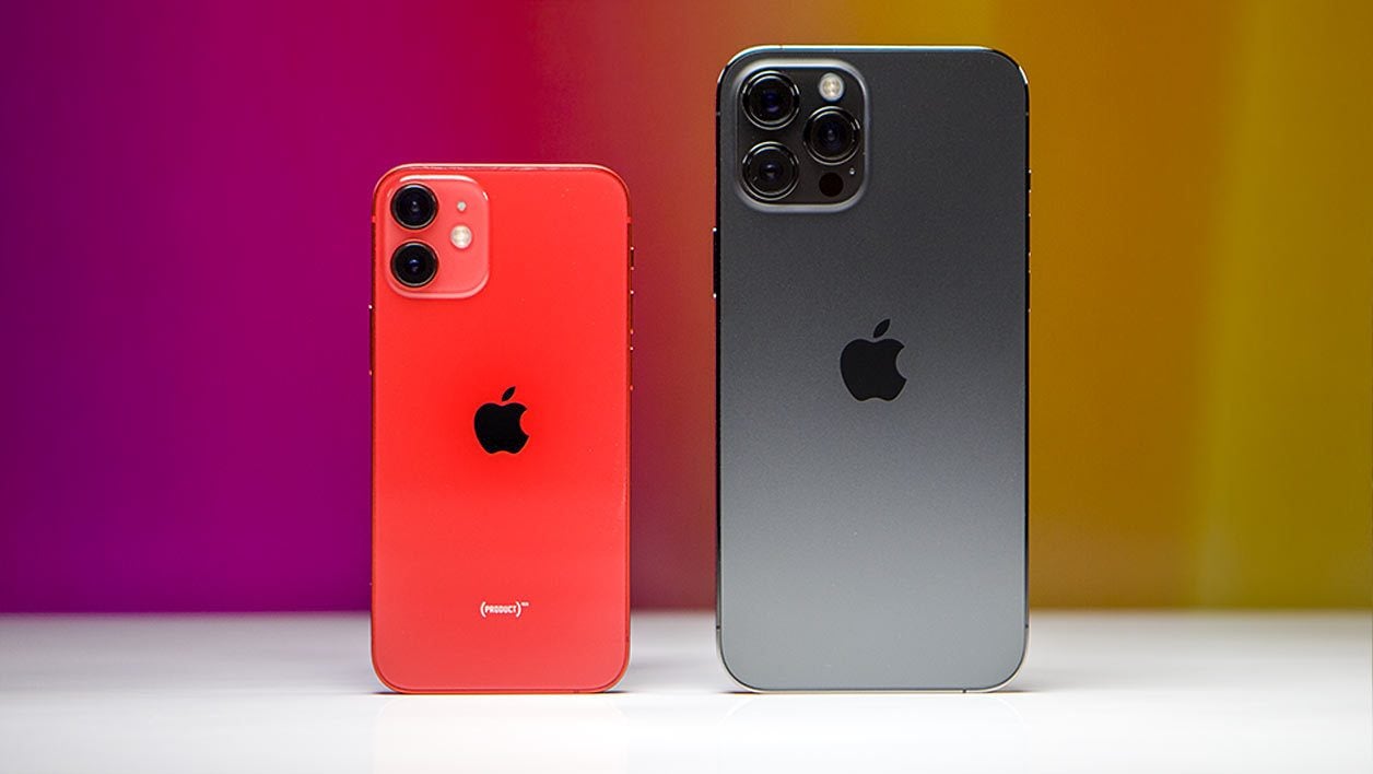 L'iPhone 12 mini vs iPhone 12 Pro Max.