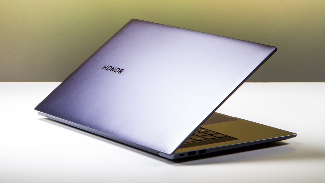 Test du Honor MagicBook Pro : un grand PC portable 16,1 pouces dont le prix  n'est qu'un des atouts