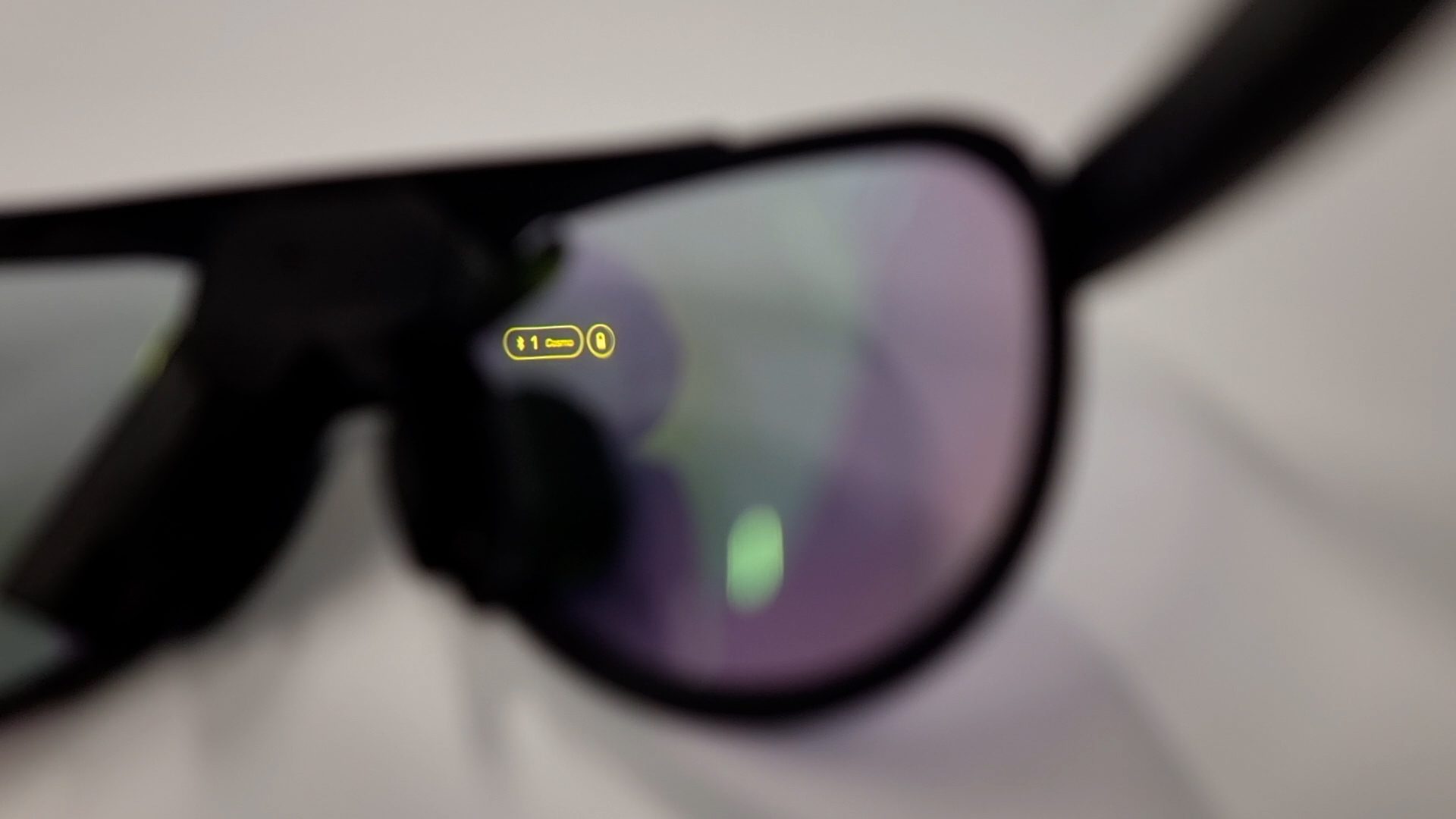 Microoled lance ActiveLook, des lunettes de sport avec un écran intégré