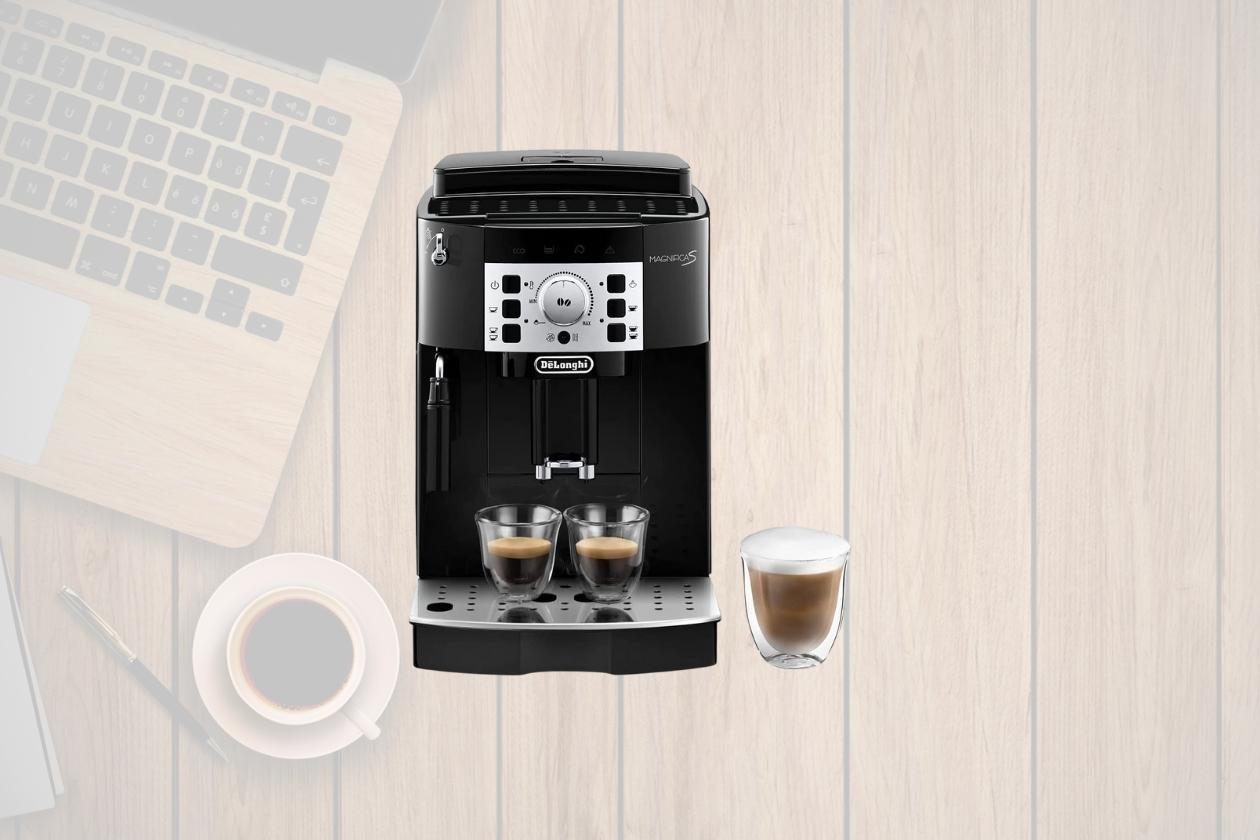La célèbre machine à café De'Longhi Magnifica S est à un prix