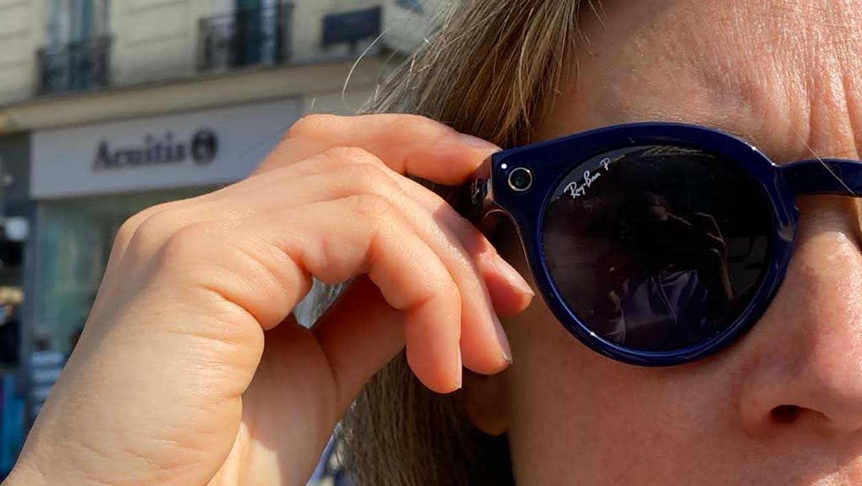Innovation & Startup : Ray-Ban et Facebook s'associent pour lancer des lunettes  connectées