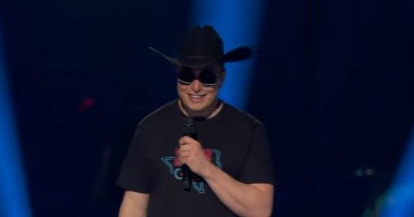Elon Musk porte parfois de beaux chapeaux