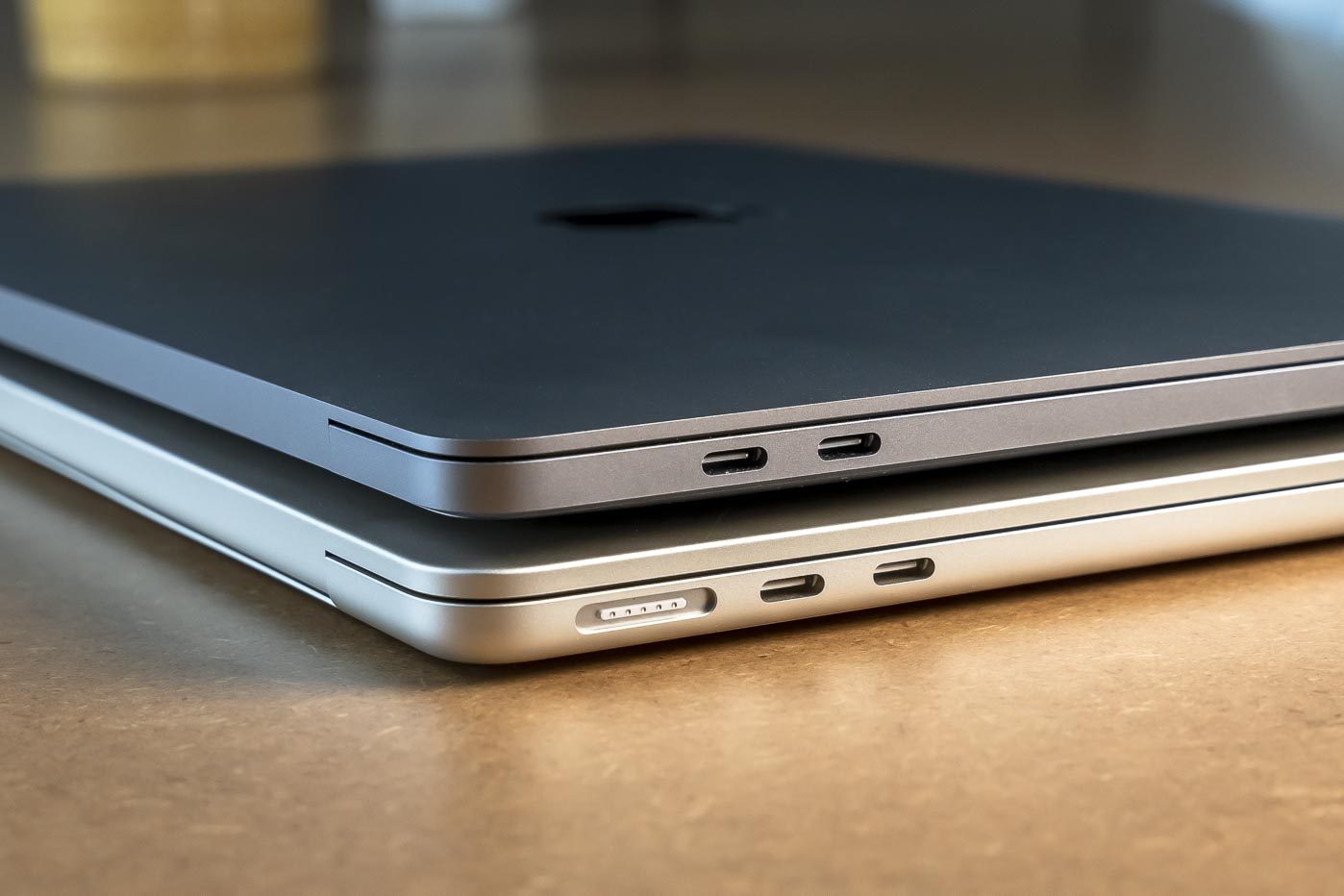 La connectique du MacBook Air 2022 est toujours aussi chiche.