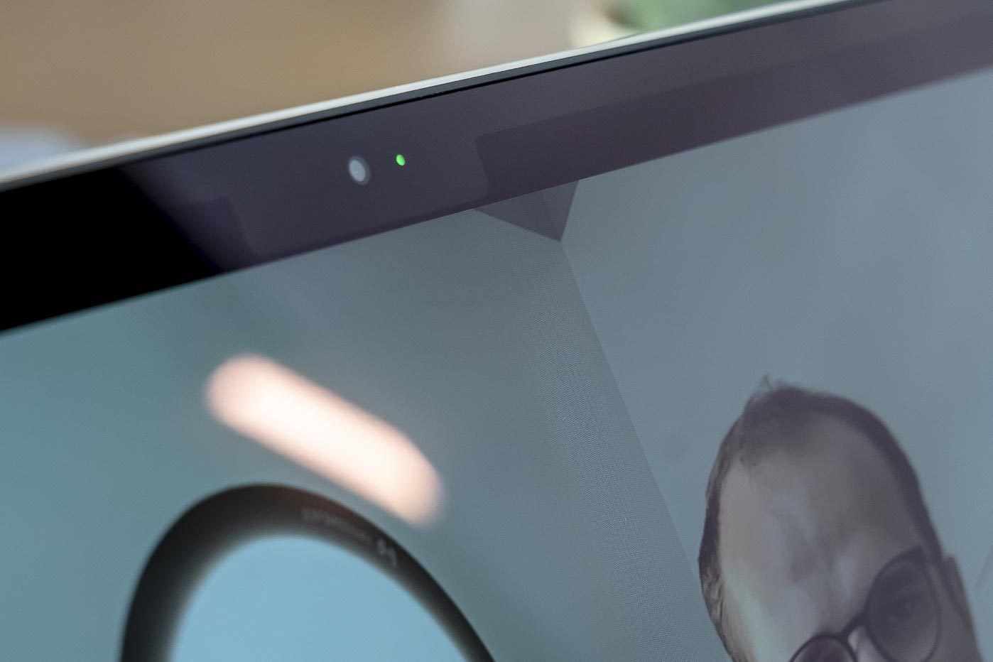 Le Webcam du MacBook Air déçoit un peu par sa qualité.