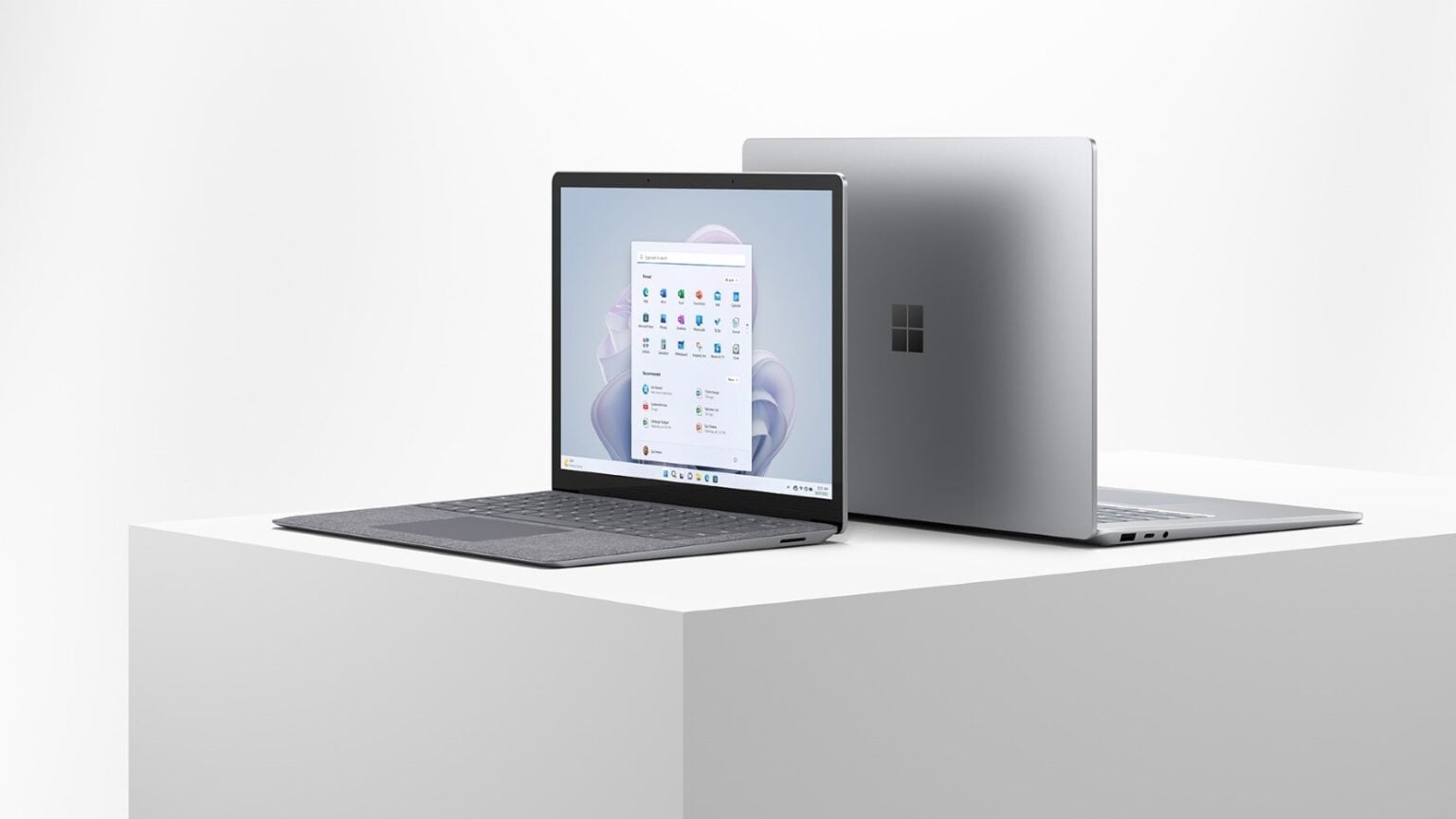 Microsoft Surface Laptop 5 13.5