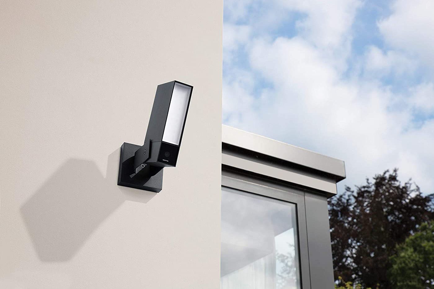 Caméras connectées Intérieure et Extérieure Netatmo pour sécuriser  entièrement chaque logement - professionnel
