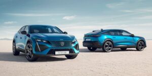 La Peugeot 408 arrivera d'abord dans une version PHEV