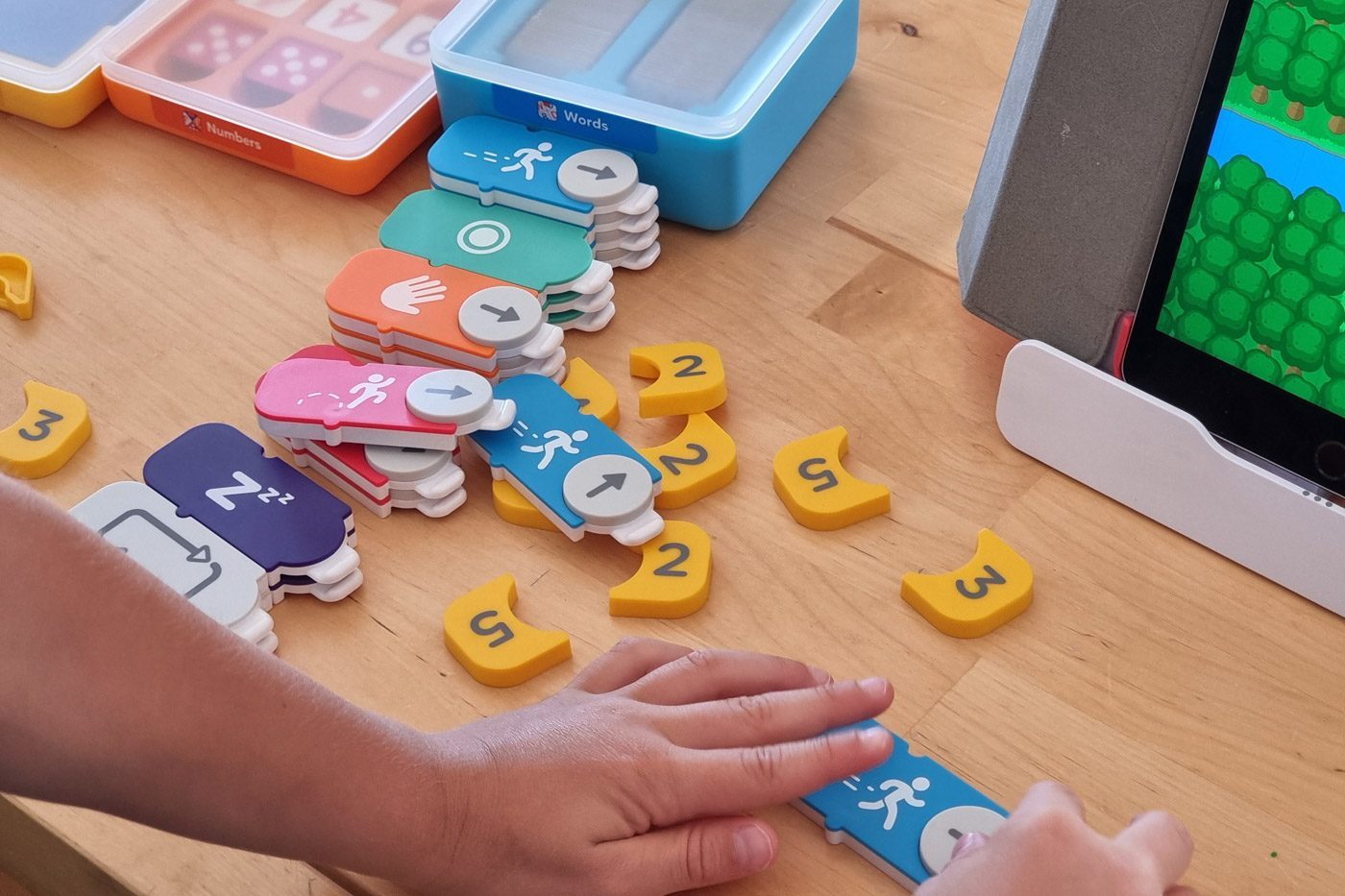 Test Osmo : le jeu éducatif sur tablette qui fait interagir votre