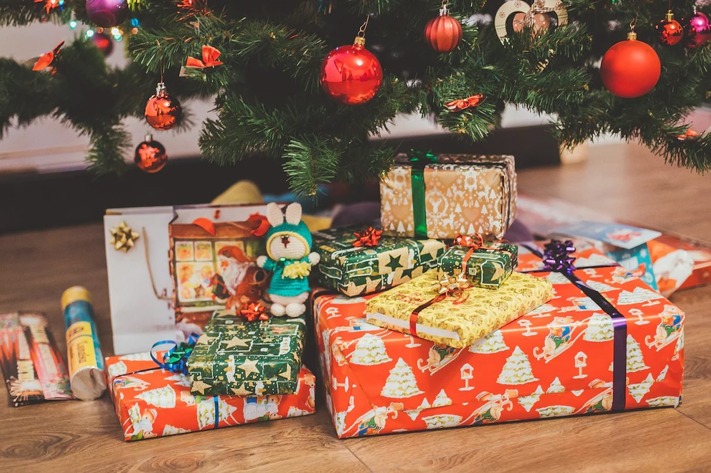 La revente des cadeaux de Noël, un réflexe assumé par les Français