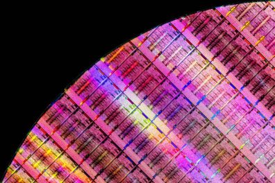 Détail d'un wafer Intel de Core de 12e génération "Alder Lake". © Intel