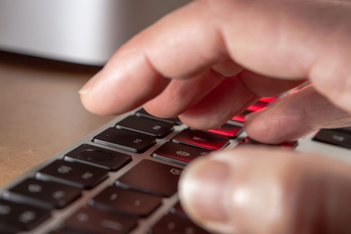 Le clavier Magic, d'Apple, embarque un lecteur d'empreintes Touch ID.