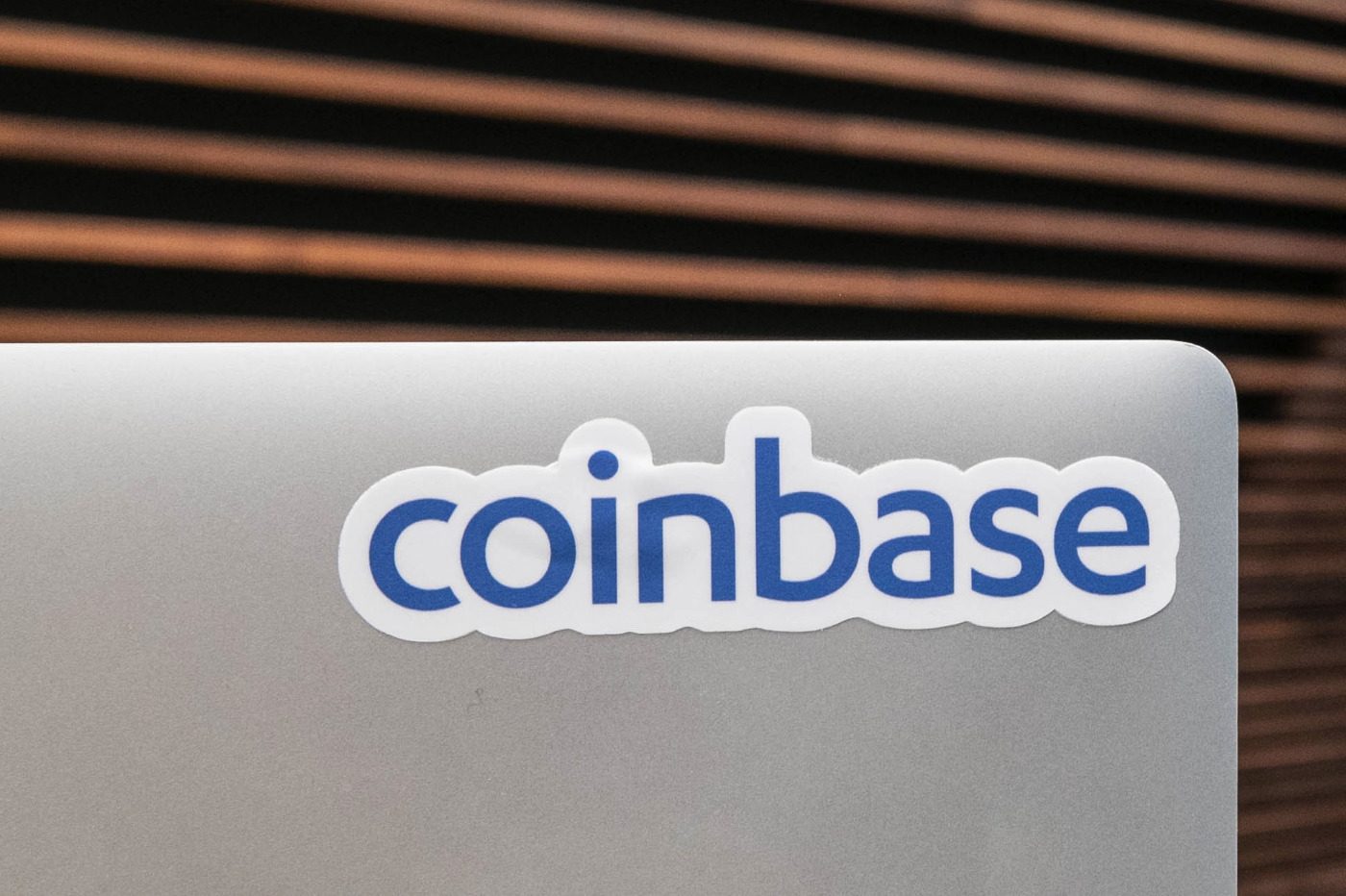 coinbase crypto monnaie logo ordinateur