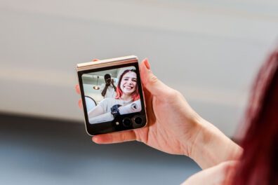 photo ecran externe samsung galaxy z flip 5