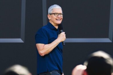 Tim Cook IA