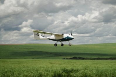 pyka pelican spray avion electrique autonome pulverisateur pesticide