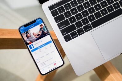 Facebook News France 2