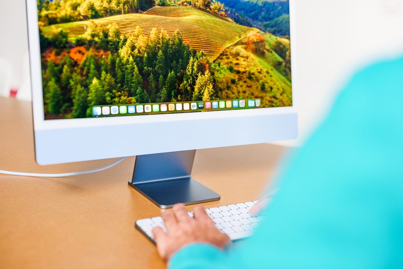 la-puce-m4-avec-son-ia-g-n-rative-pourrait-quiper-un-nouvel-imac-d-s