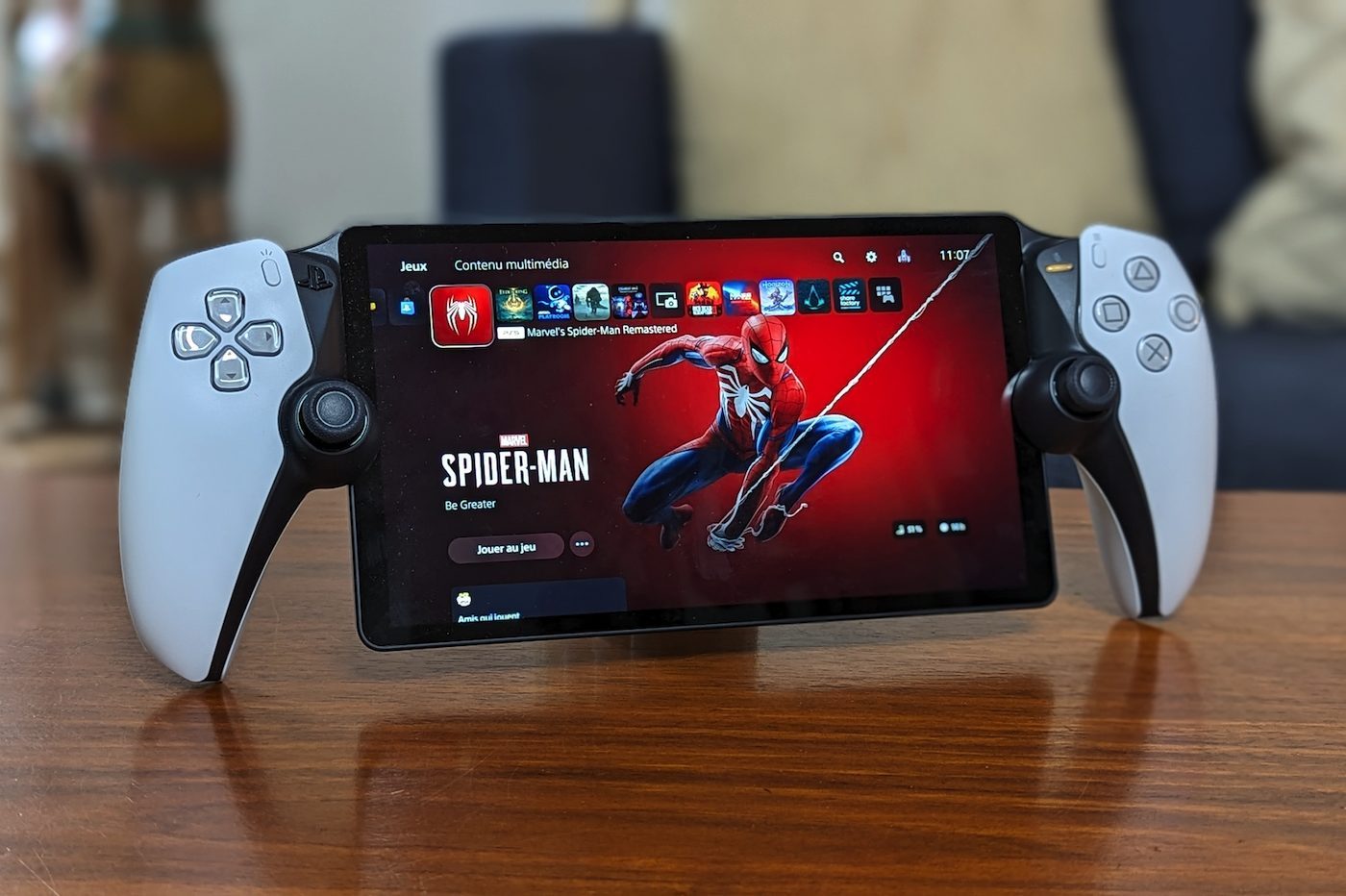 PlayStation Portal : une console portable pour jouer n'importe où dans  la maison - Les Numériques