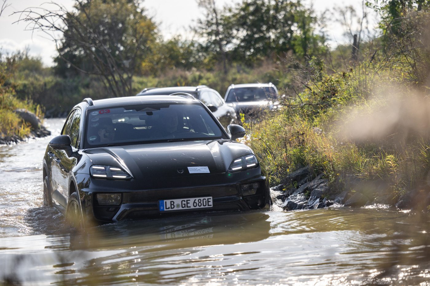 Porsche Macan Electrique Off Road Test